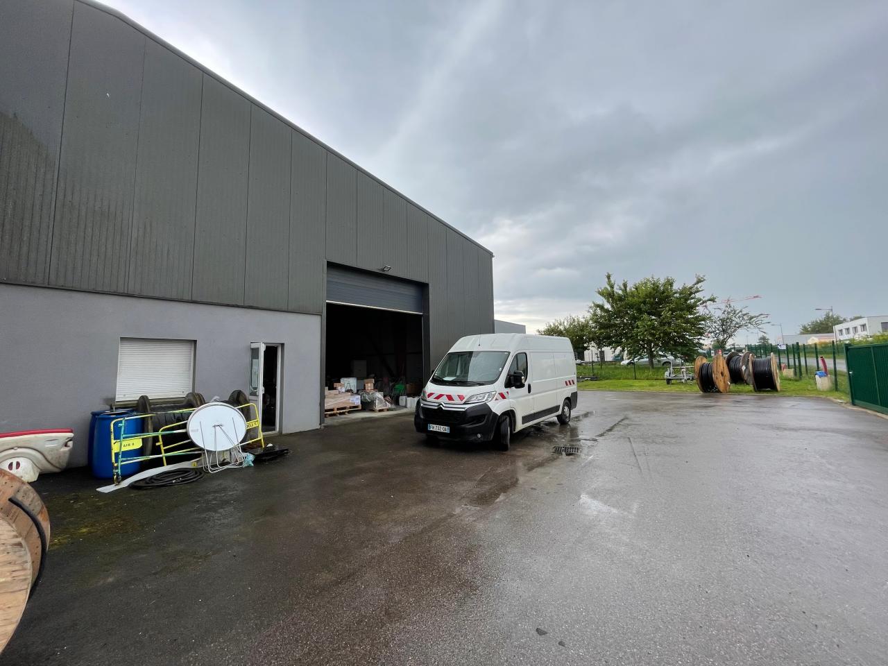 Local d'activité Saint-Ouen-de-Thouberville 402m² Location local d'activité Saint-Ouen-de-Thouberville Eure OLACT2533009 4